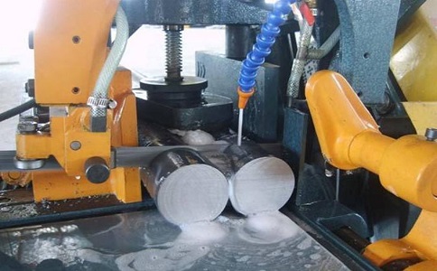 君山卧式带锯床的送料方式有哪几种？